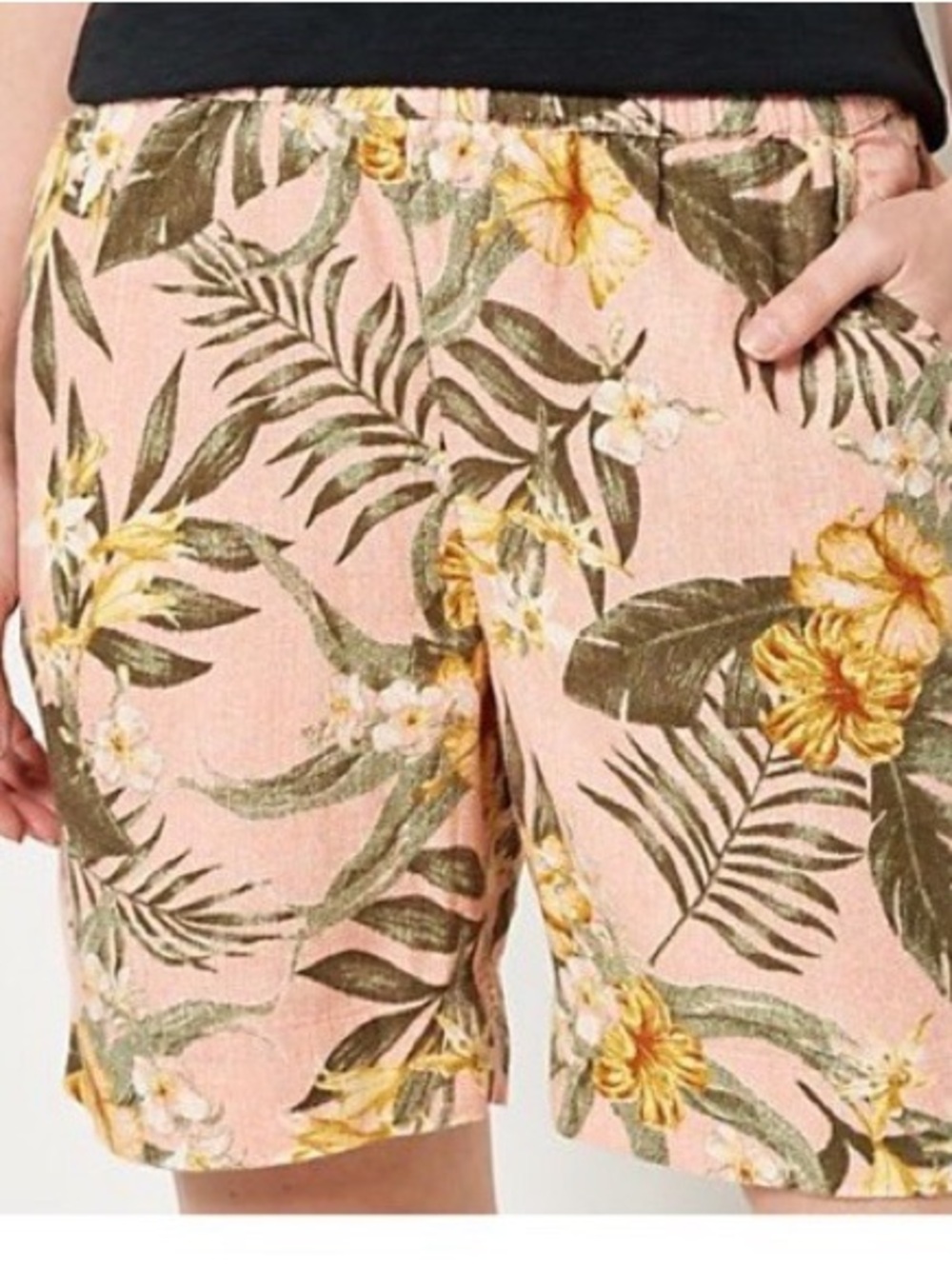 Denim & Co Naturals Tropical Floral Elastic Waist Shorts in Coral